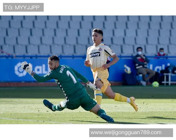 我国冰壶混双8-7险胜西班牙，落选赛六连胜持续领跑！下一场生死战